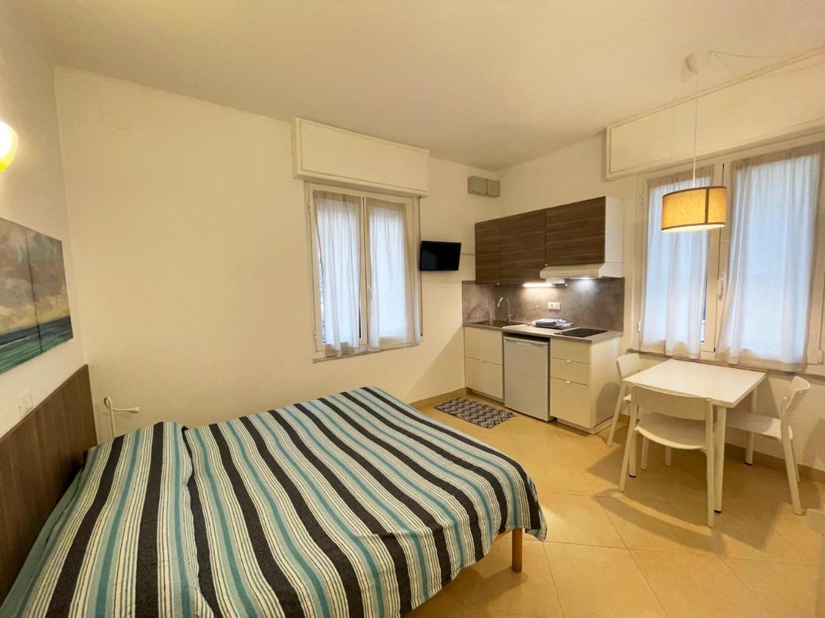 Residence Glicini Finale Ligure Exterior foto