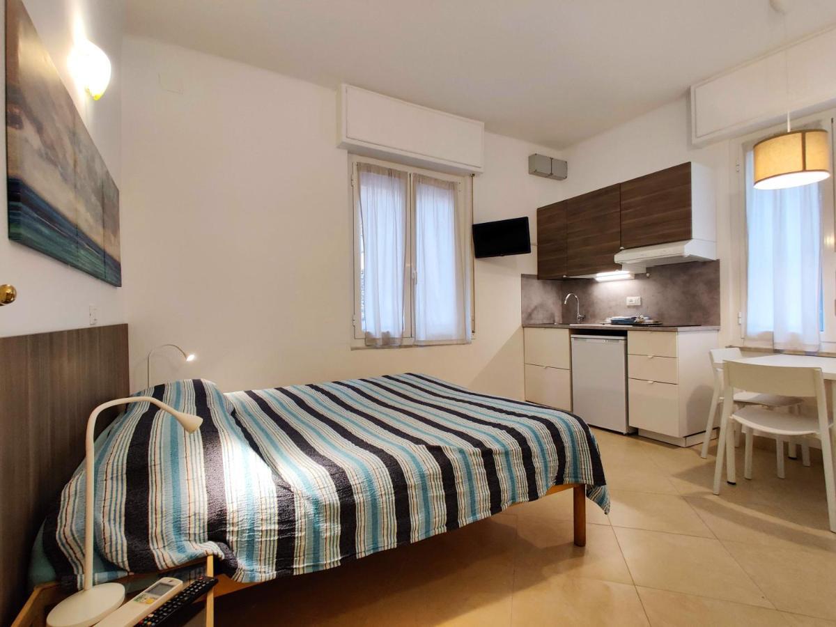 Residence Glicini Finale Ligure Exterior foto