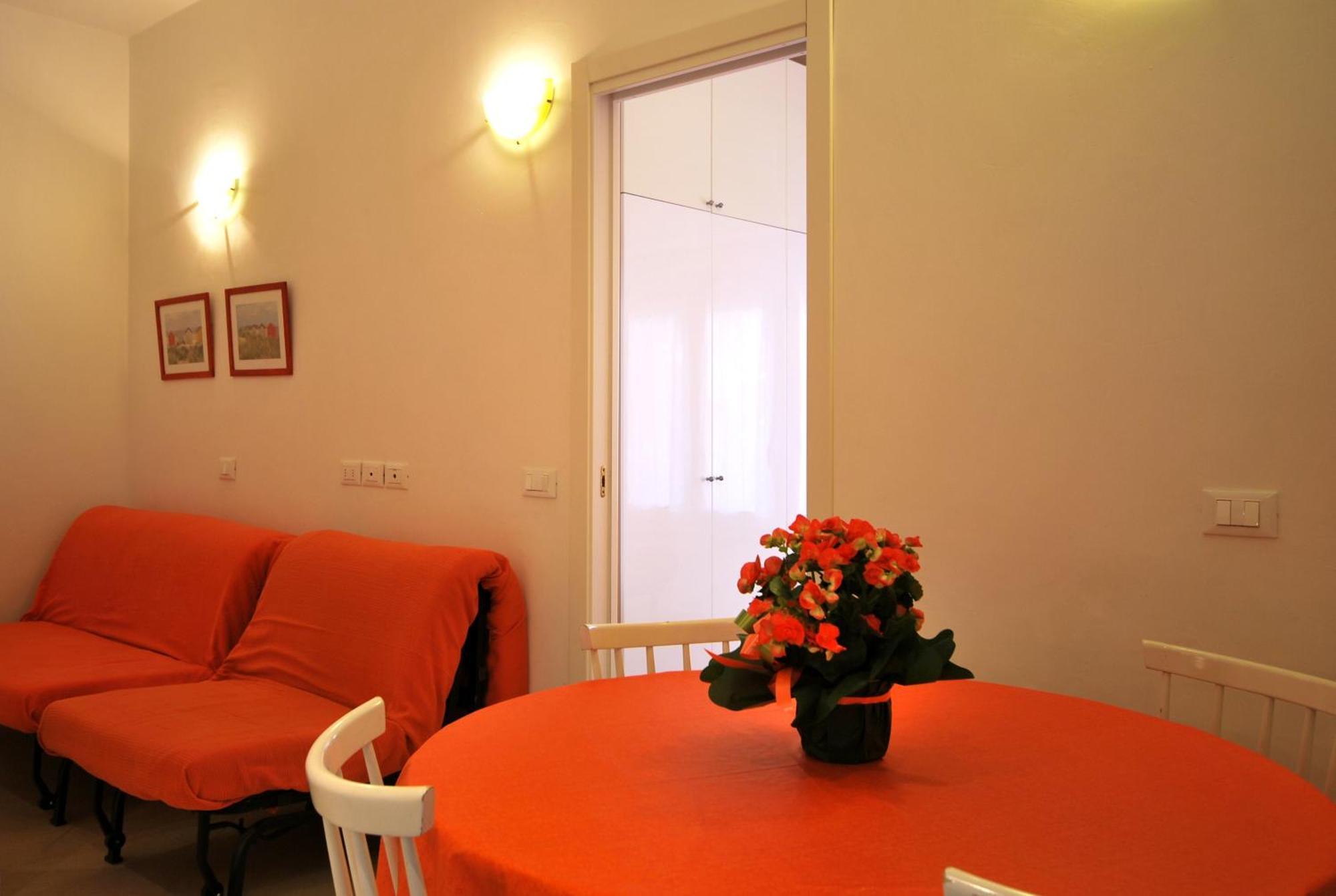 Residence Glicini Finale Ligure Habitación foto