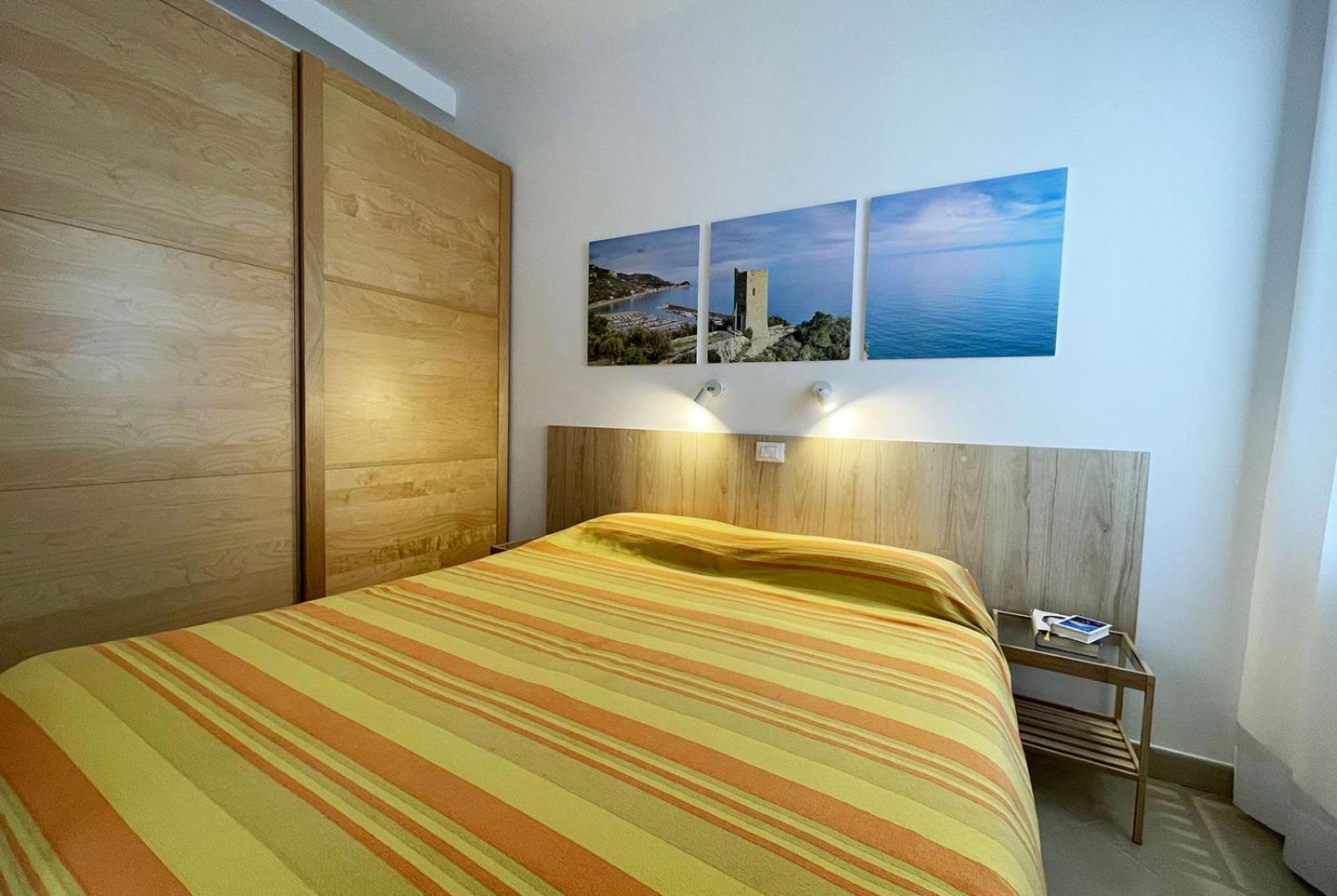 Residence Glicini Finale Ligure Exterior foto