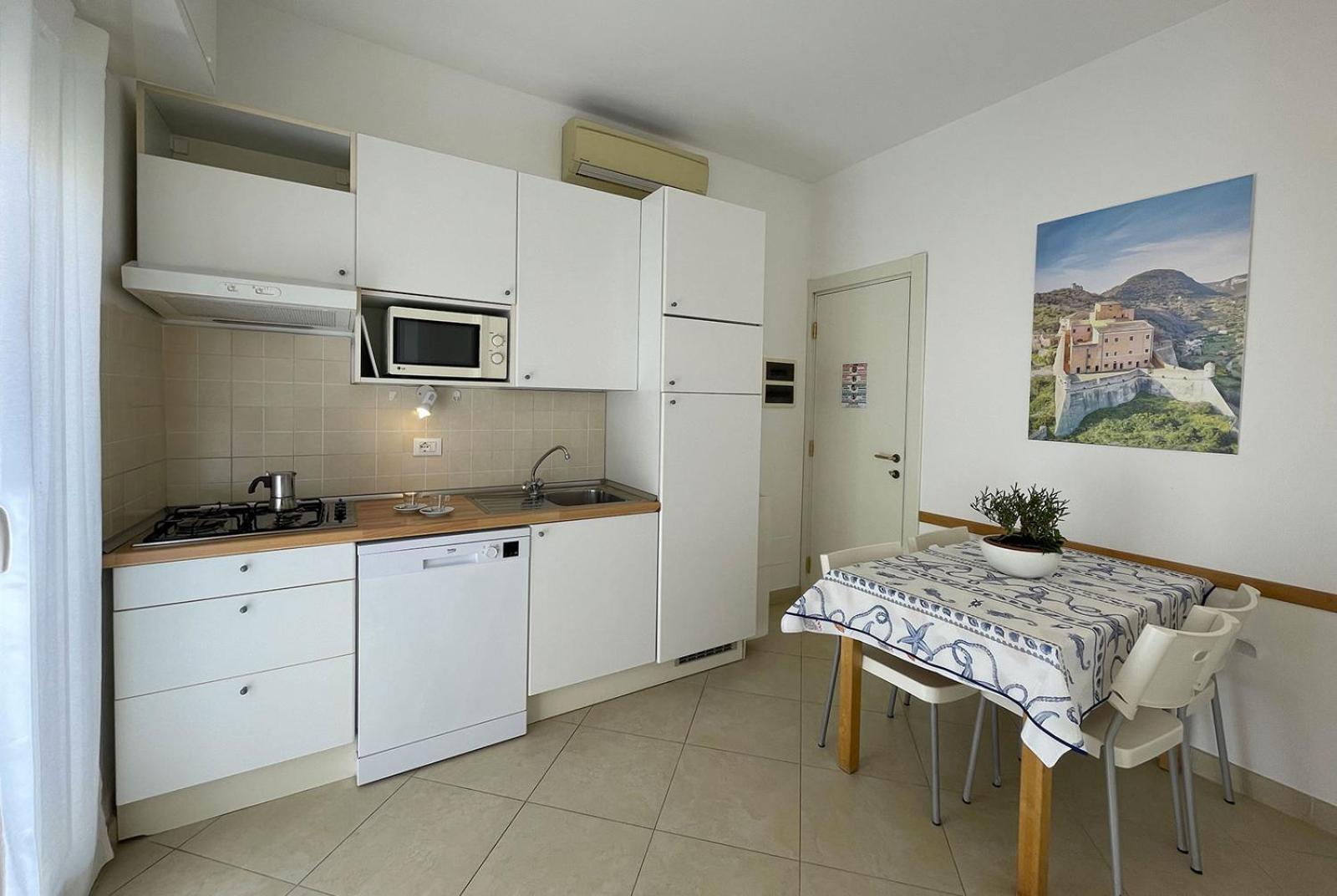 Residence Glicini Finale Ligure Exterior foto